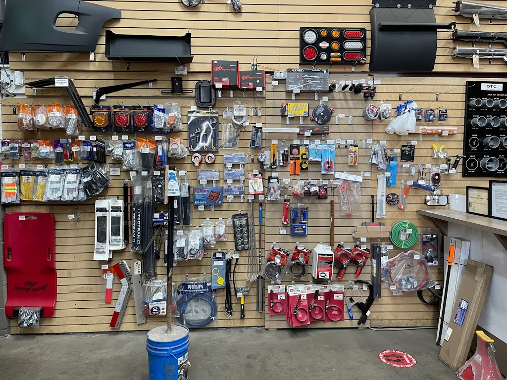 401 Heavy Duty Truck Parts INC. | 1315 Shawson Dr, Mississauga, ON L4W 1C4, Canada | Phone: (905) 670-5232