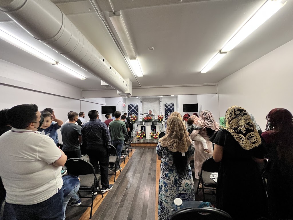 Iglesia La Luz del Mundo | 94b Montréal Rd, Vanier, ON K1L 6E6, Canada | Phone: (819) 208-2399