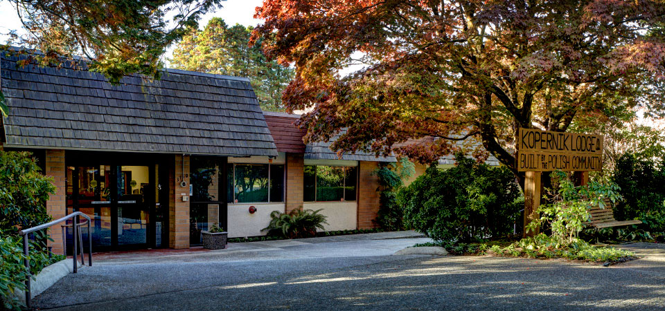 Kopernik Lodge | 3150 Rosemont Dr, Vancouver, BC V5S 3S9, Canada | Phone: (604) 438-2474