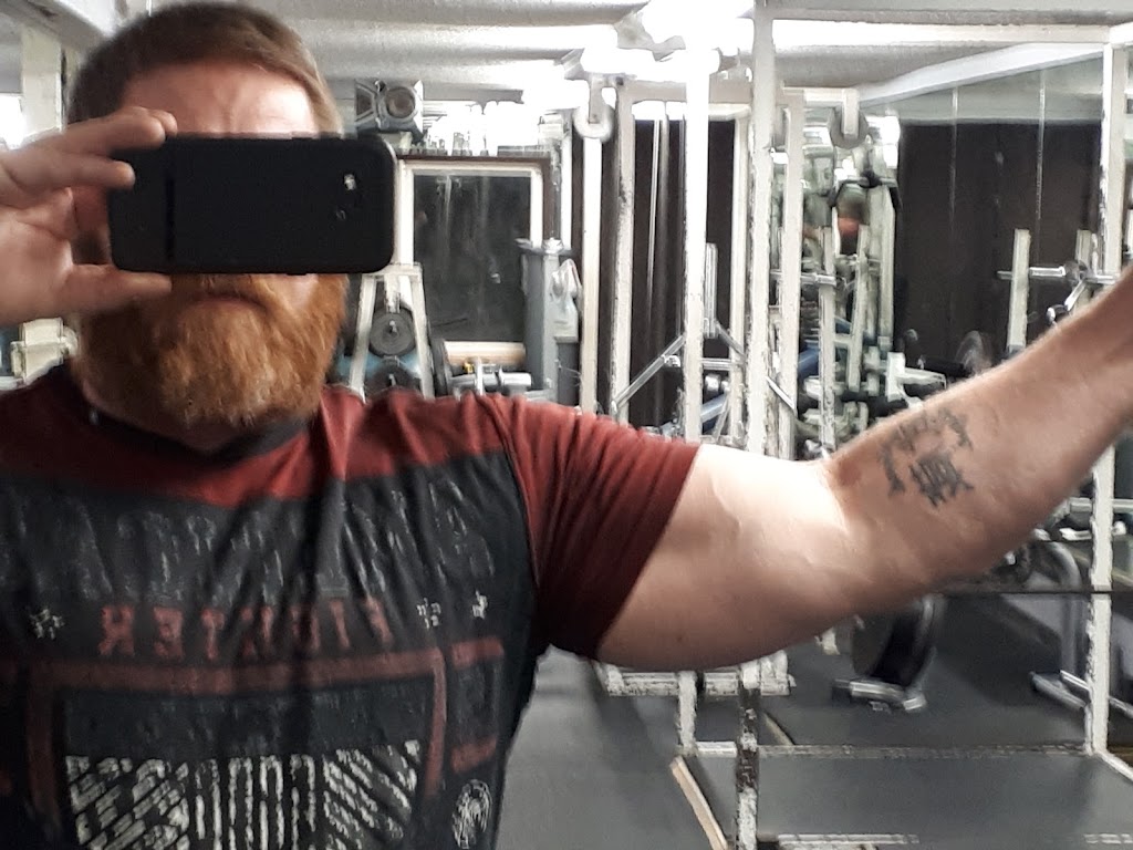 Rockhard Family Fitness Centre | 216 Alpine Way, Elkford, BC V0B 1H0, Canada | Phone: (604) 836-4964