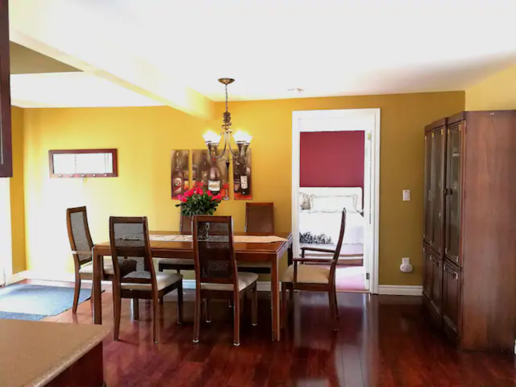 Annies Lakefront Cottage | 112 Starr Blvd, Little Britain, ON K0M 2C0, Canada | Phone: (647) 686-9288