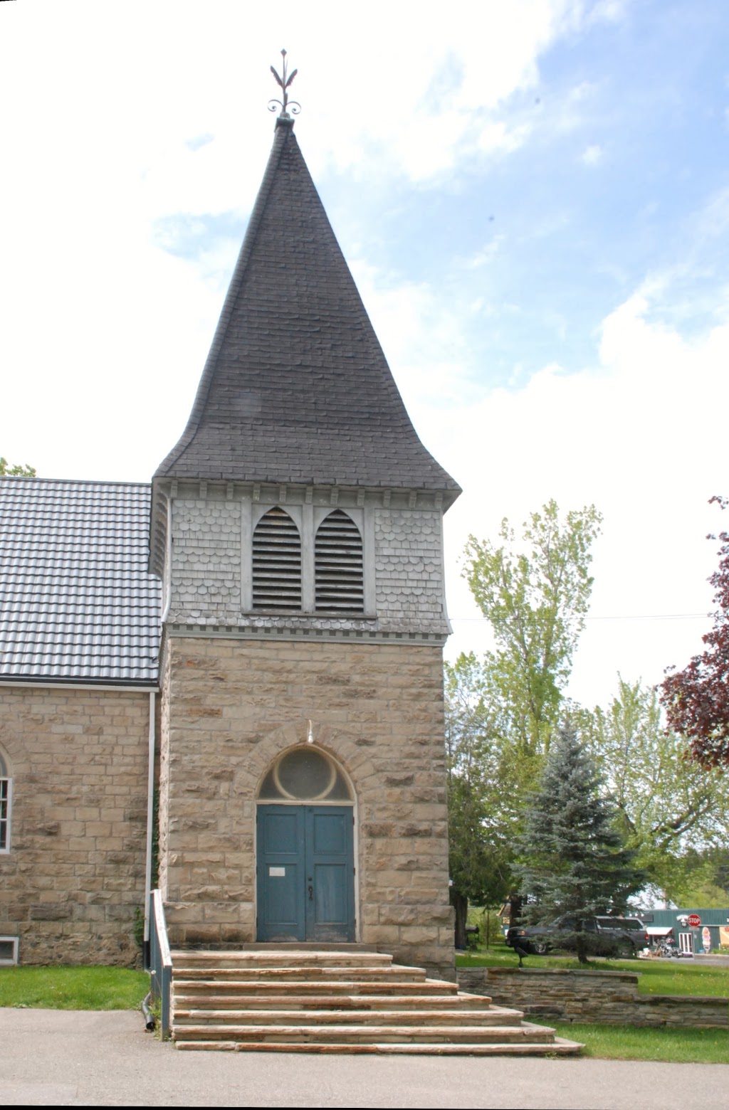 Belfountain Village Church | 17258 Old Main St, Belfountain, ON L7K 0E6, Canada | Phone: (519) 927-3165