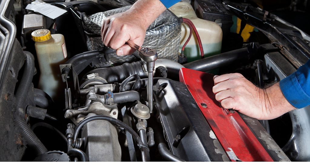 DHD Truck & Auto Repair Services | 2024 Idlemore Rd, Sooke, BC V9Z 0A9, Canada | Phone: (250) 642-6533