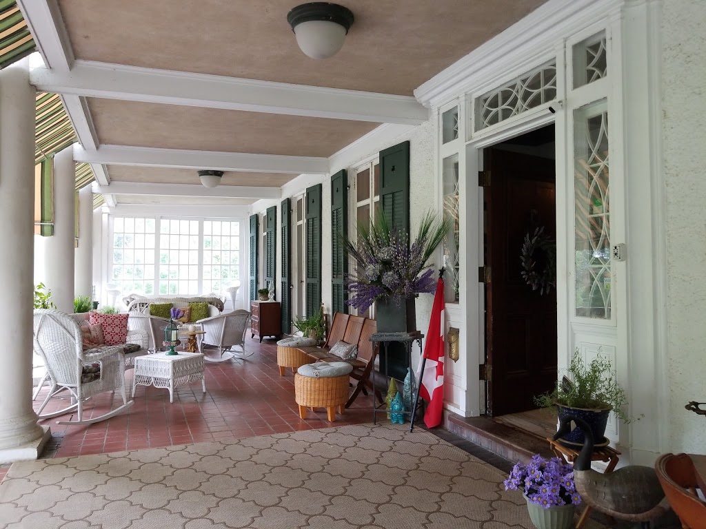 Montrose Inn | 1725 Old Highway 2, Belleville, ON K8N 4Z2, Canada | Phone: (613) 966-1028