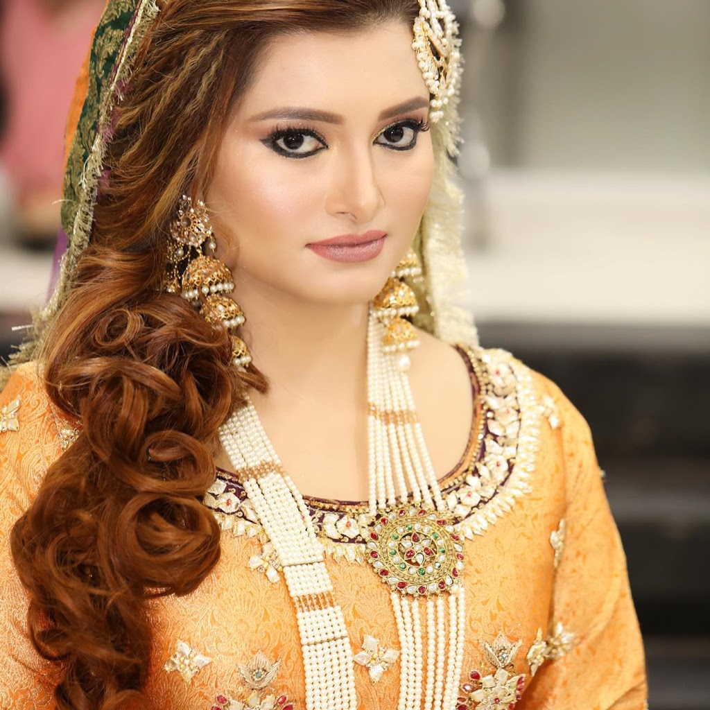 Splendour Beauty Bar | 3636 Emery Dr, Mississauga, ON L5M 7G5, Canada | Phone: (647) 535-6145