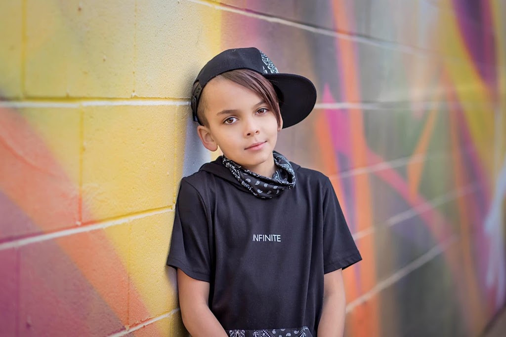 S Mozley Photography | 10936 Beaumaris Rd NW, Edmonton, AB T5X 1Z6, Canada | Phone: (780) 964-7434