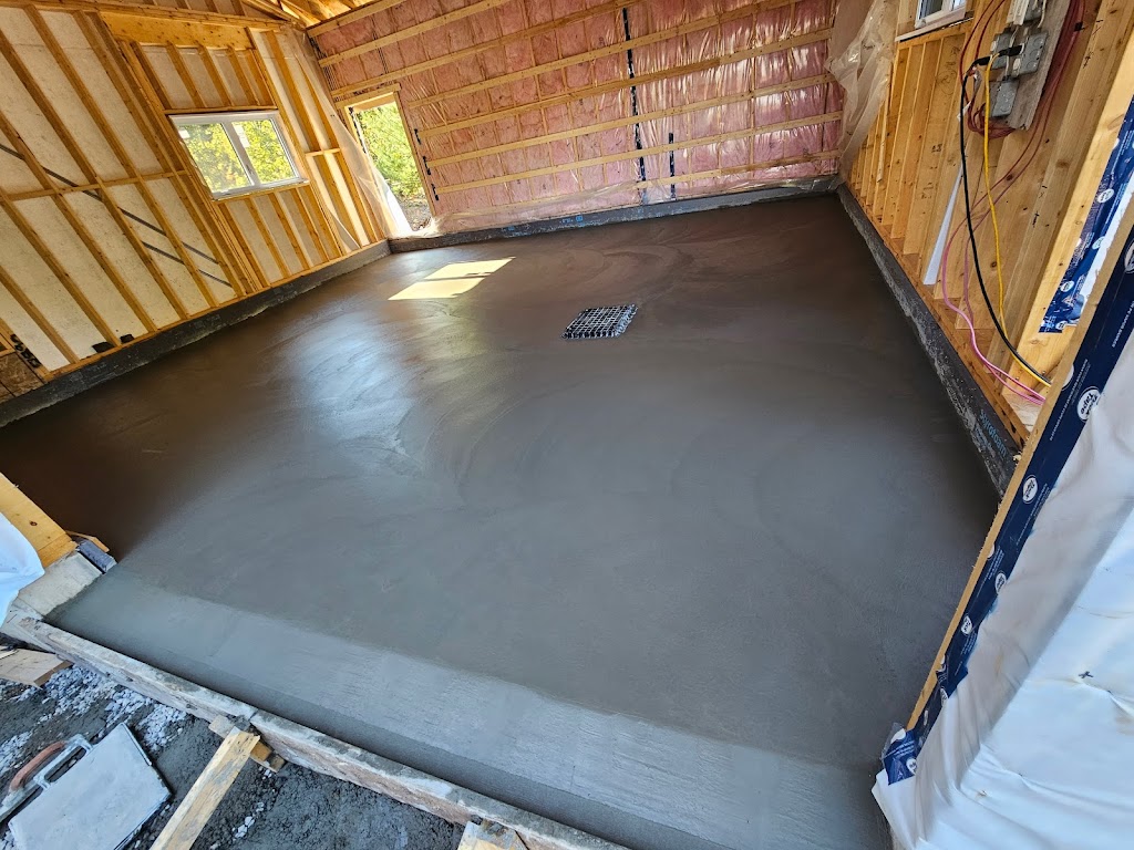 Béton Marc Lheureux - Finition et réparation de béton | 151 Rue Morissette, Lavaltrie, QC J5T 2P3, Canada | Phone: (450) 540-3509