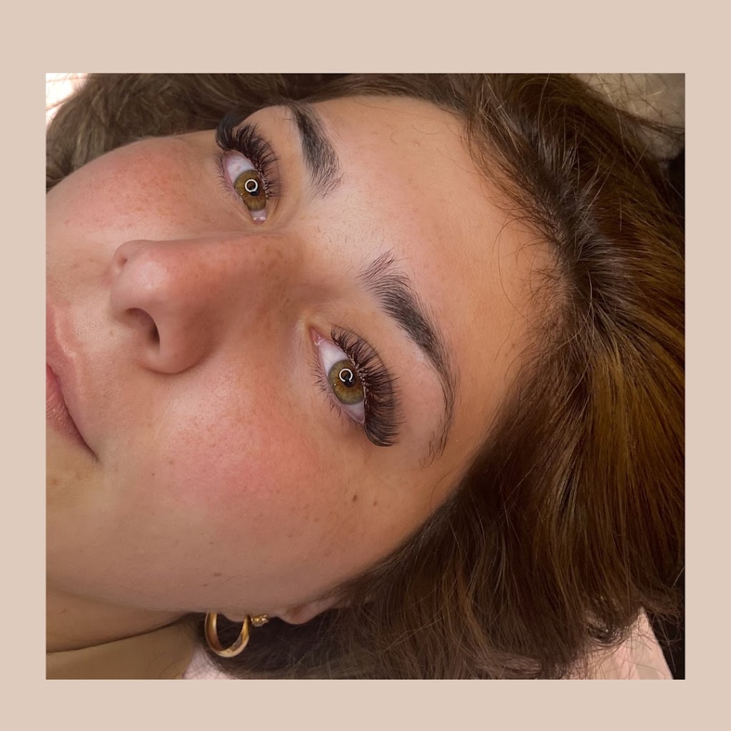 Shev Lash Studio | 110 Riverside Dr Unit 103, London, ON N6H 4S5, Canada | Phone: (519) 639-1076