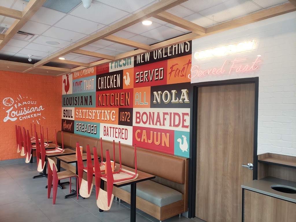 Popeyes Louisiana Kitchen | 1070 Innisfil Beach Rd #17, Innisfil, ON L9S 4T9, Canada | Phone: (705) 294-3700