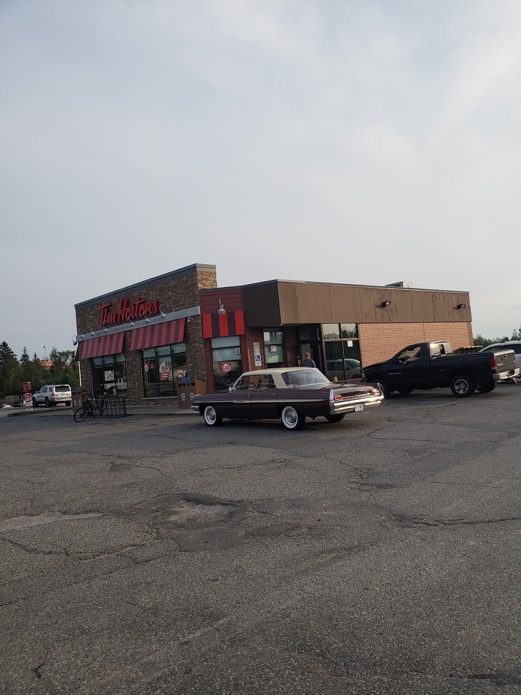 Tim Hortons | 85 Regional Rd #24, Lively, ON P3Y 1C3, Canada | Phone: (705) 692-0556