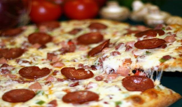 Pizza Gino - Pierrefonds | 4824 Boul Saint-Jean, Pierrefonds, QC H9H 4B2, Canada | Phone: (514) 675-9090