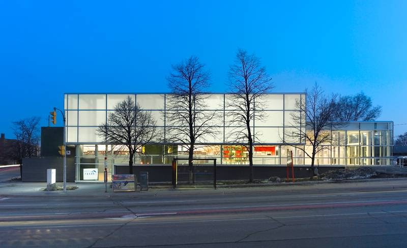 Toronto Public Library - Jane/Dundas Branch | 620 Jane St, York, ON M6S 4A6, Canada | Phone: (416) 394-1014