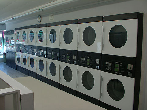 Soap Sudz Laundry | 255 Henderson Hwy, Winnipeg, MB R2L 1M3, Canada | Phone: (204) 654-3216