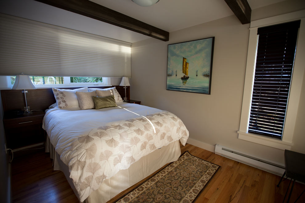 Salish Sea Beach House B&B | 9314 Lochside Dr, North Saanich, BC V8L 1N5, Canada | Phone: (778) 426-3756