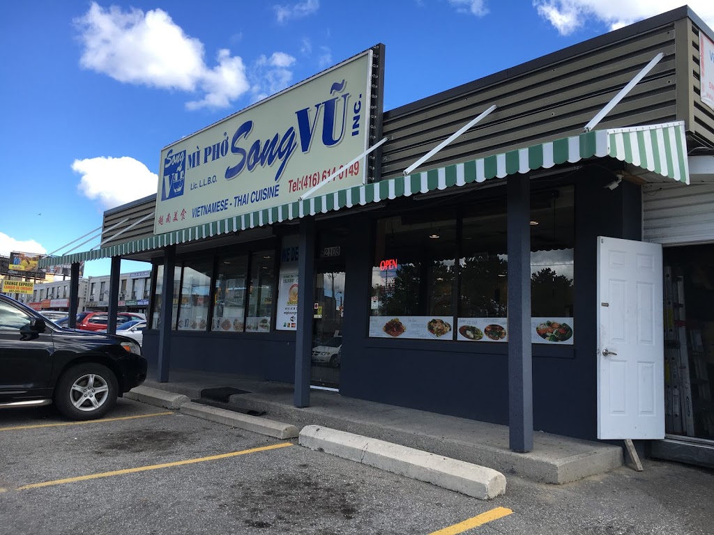 Toronto Pho | 2109 Jane St, North York, ON M3M 1A2, Canada | Phone: (289) 401-1700