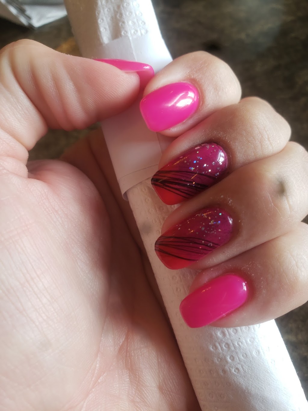 D&D LUXURY NAILS LOUNGE AND SPA | 1303 King St E unit 4, Oshawa, ON L1H 1J3, Canada | Phone: (905) 576-8688