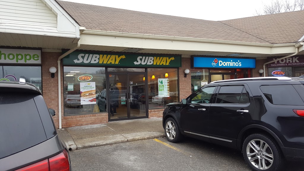 Dominos Pizza | 6605 Hwy 7 Unit #4, Markham, ON L3P 7P1, Canada | Phone: (905) 472-4556