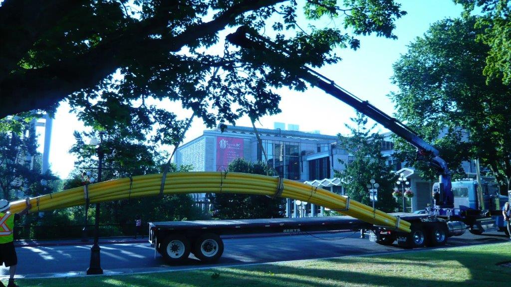 HD Trucking | 273 Hartland Ave, Victoria, BC V9E 1L7, Canada | Phone: (250) 479-1369
