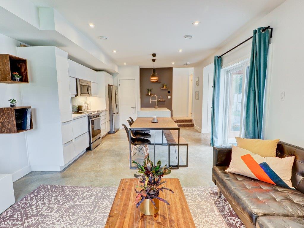 Small Dwellings Inc. | 8 Oak St, Barrie, ON L4M 3V2, Canada | Phone: (416) 277-8405