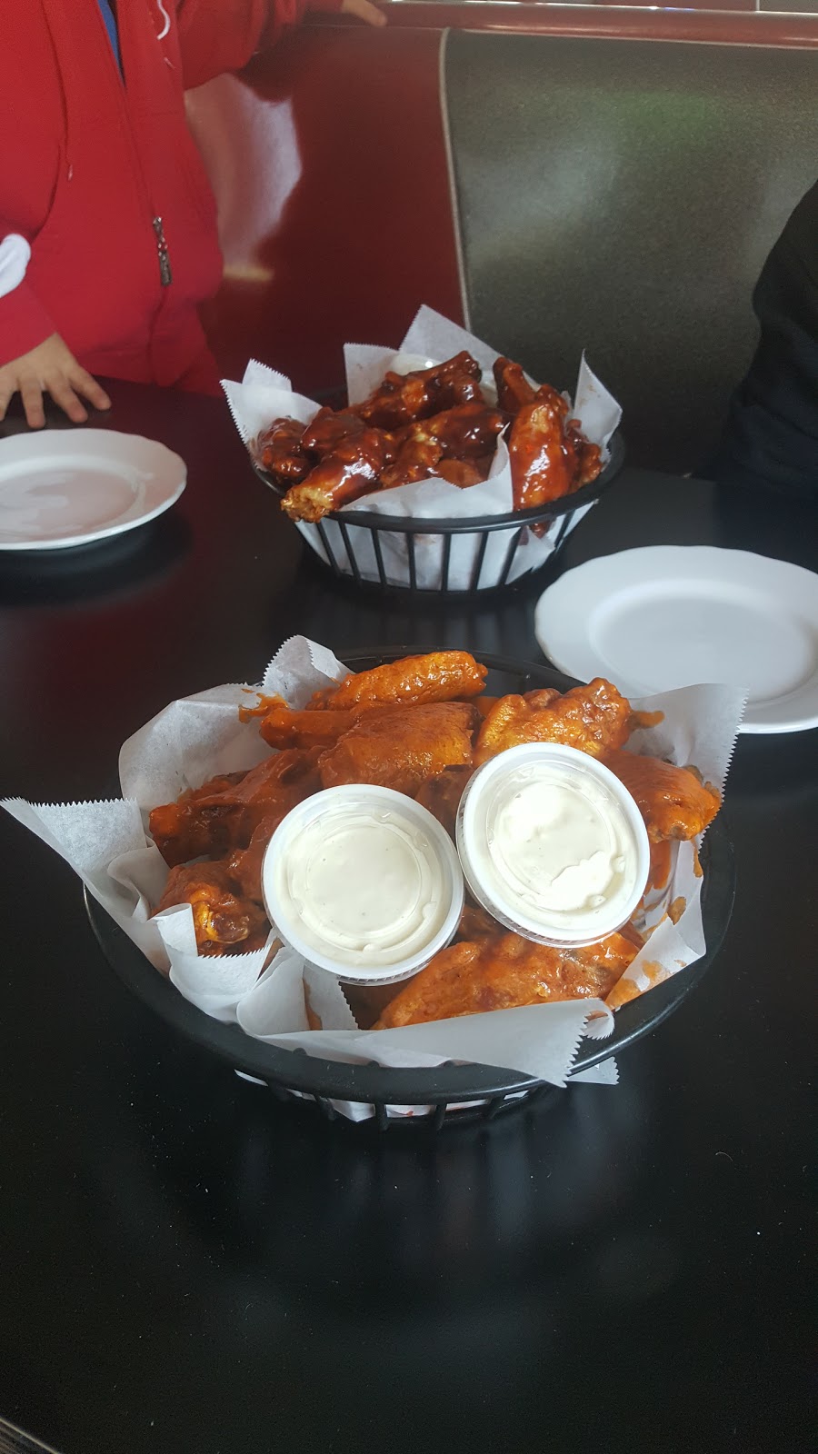 Clancys Bar and Restaurant | 7001 Packard Rd, Niagara Falls, NY 14304, USA | Phone: (716) 284-4266