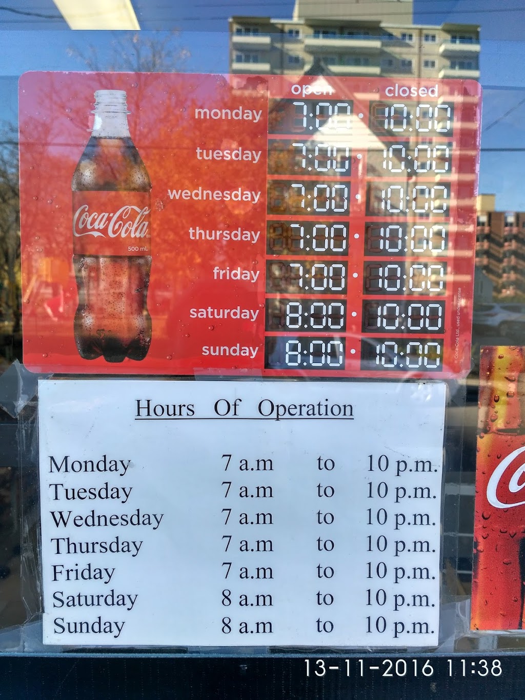 Abbas Grocery | 344 Bell St S, Ottawa, ON K1S 4K4, Canada | Phone: (613) 236-7469
