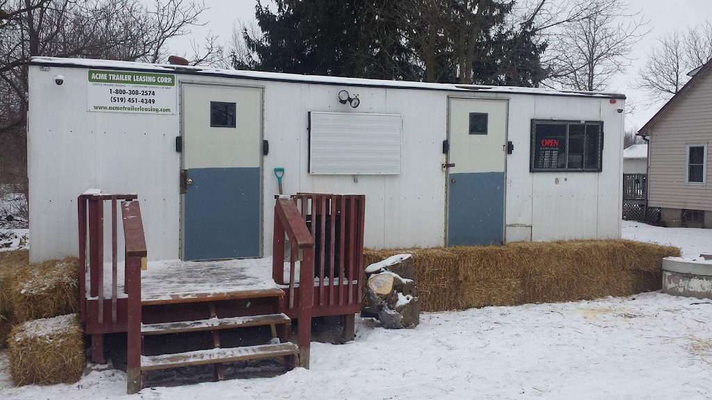 Gunners Variety | 20663 Muncey Rd, Muncey, ON N0L 1Y0, Canada | Phone: (519) 694-5321