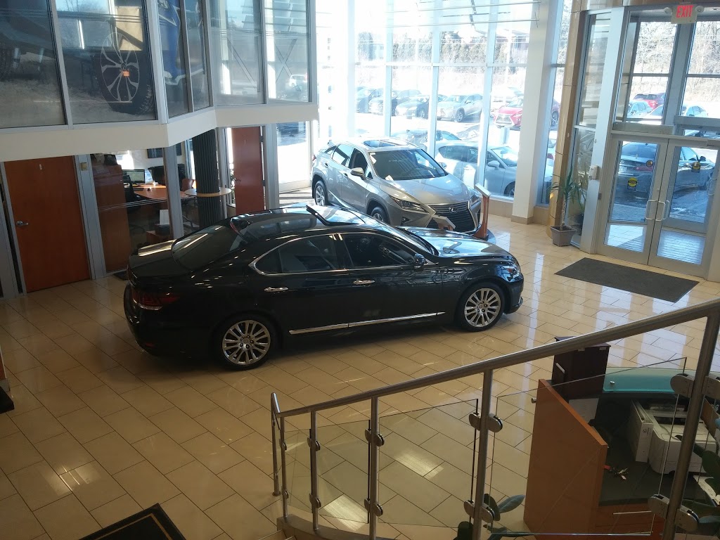 Heffner Lexus | 3131 King St E, Kitchener, ON N2A 1B1, Canada | Phone: (519) 748-9668