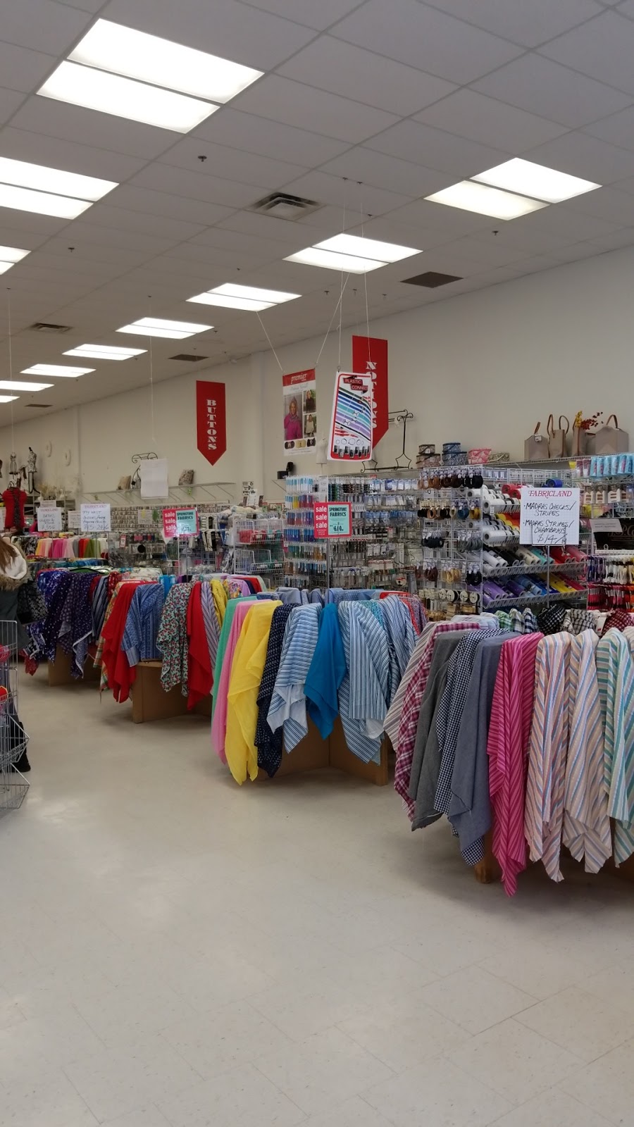 Fabricland - Home Decor Centre | 1154 Chemong Rd n2, Peterborough, ON K9H 7J6, Canada | Phone: (705) 748-4985