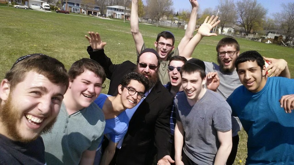 Yeshivas Menachem Buffalo | 411 John James Audubon Pkwy, Buffalo, NY 14221, USA | Phone: (716) 568-0121