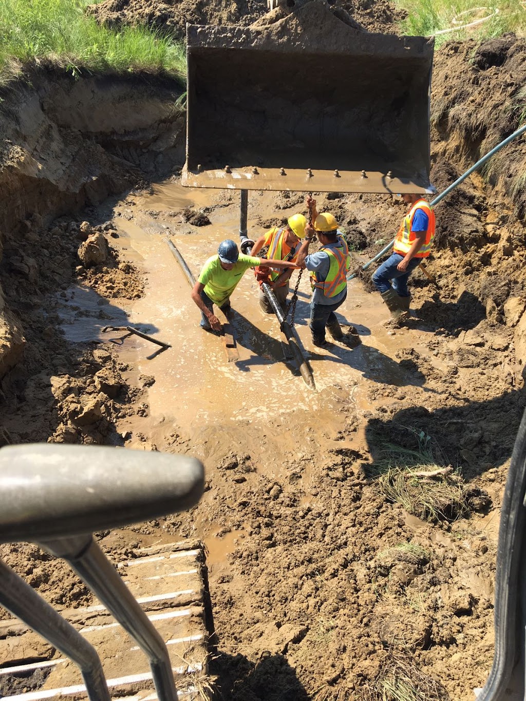 Inground Construction Ltd. | 580 Commander Dr, Winkler, MB R6W 0J2, Canada | Phone: (204) 362-0384