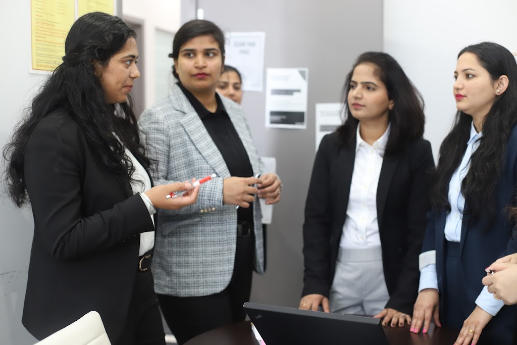 Save Tax Solutions Brampton | 1C Conestoga Dr Suite 300, Brampton, ON L6Z 4N5, Canada | Phone: (647) 660-1490