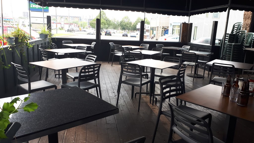 Jaycs Restobar | 6202 Chemin de Chambly, Saint-Hubert, QC J3Y 3R5, Canada | Phone: (450) 656-7422