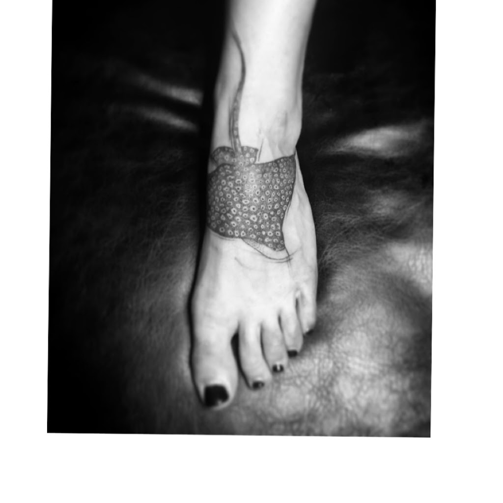 Tattoo Beast Girl | 7988 Yonge St, Innisfil, ON L9S 1L5, Canada | Phone: (437) 230-0891