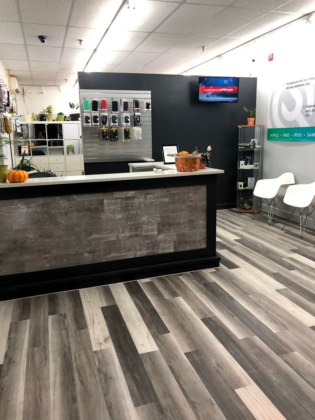 Quick Cell | 1434 Av Victoria, Greenfield Park, QC J4V 1M1, Canada | Phone: (514) 947-1160
