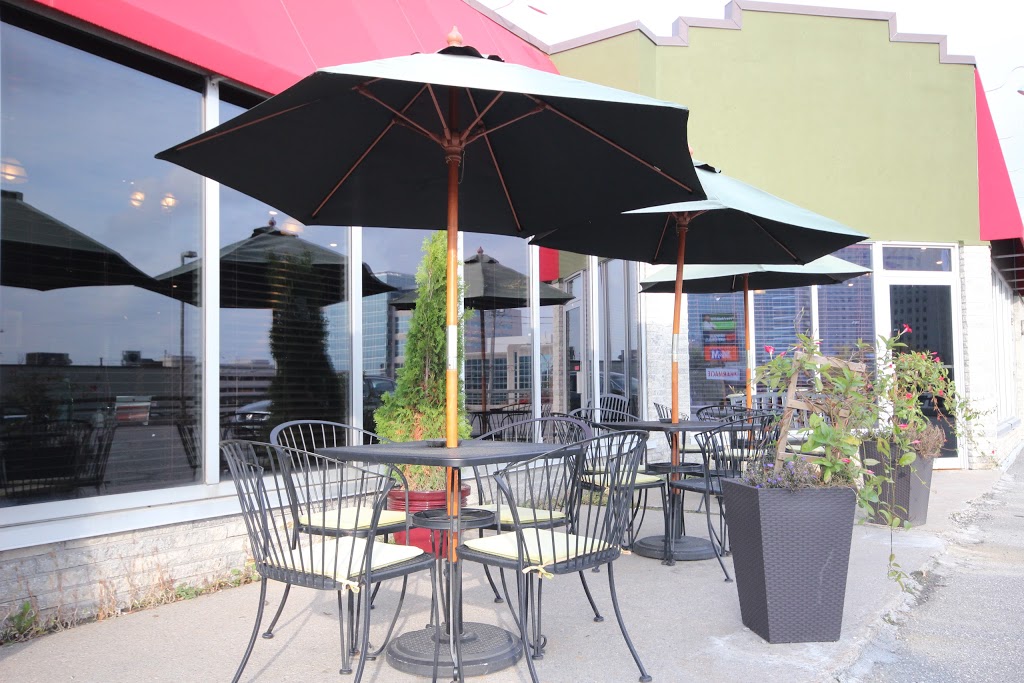 Toujours Mikes | 470 Boulevard Saint-Joseph, Gatineau, QC J8Y 3Y7, Canada | Phone: (819) 773-3030