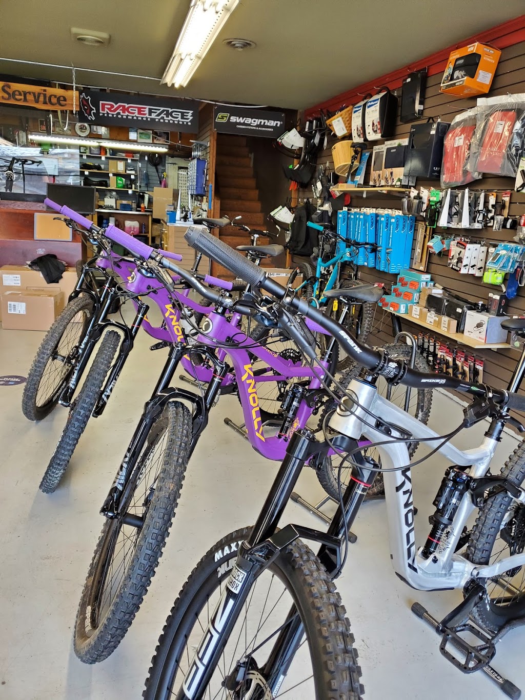 Blacks Cycle | 274 Anderton Rd, Comox, BC V9M 1Y2, Canada | Phone: (250) 339-7011