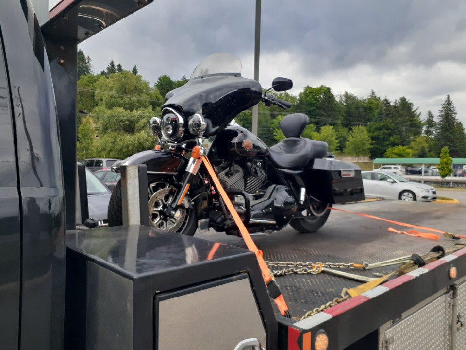Remorquage Moquin saint-sauveur | 2248 Chem. Jean-Adam Suite 102, Saint-Sauveur, QC J0R 1R2, Canada | Phone: (450) 227-3915