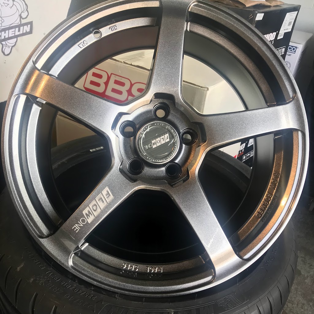 GreenLeaf Tire | 6141 Atlantic Dr unit 8, Mississauga, ON L5T 1W3, Canada | Phone: (647) 799-3550