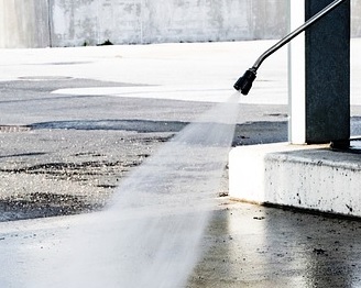 Vancouver Moss Removal | 105-1615 Frances St, Vancouver, BC V5L 1Z3, Canada | Phone: (604) 359-9468