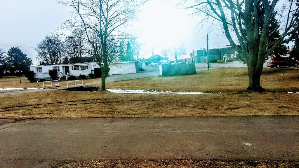 Park Motel | 276 Dundas St E, Trenton, ON K8V 1M1, Canada | Phone: (613) 392-1251