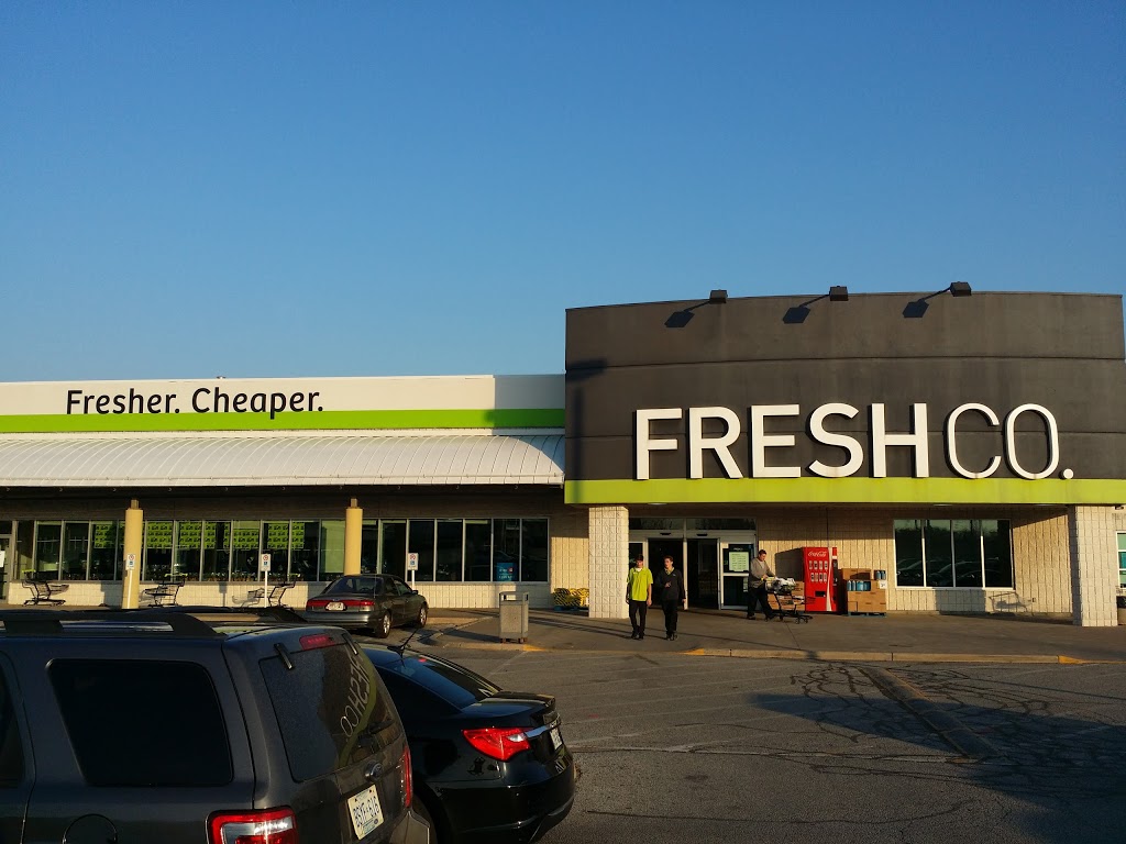 FreshCo LaSalle Malden & Delmar | 5840 Malden Rd, Windsor, ON N9H 1S4, Canada | Phone: (519) 250-6555