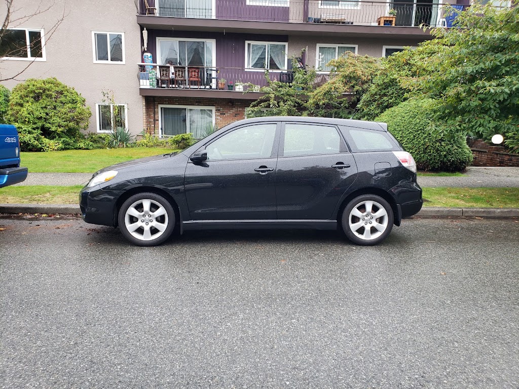 D M Motor Cars Ltd | 2825 Kamloops St, Vancouver, BC V5M 3B1, Canada | Phone: (604) 877-2287