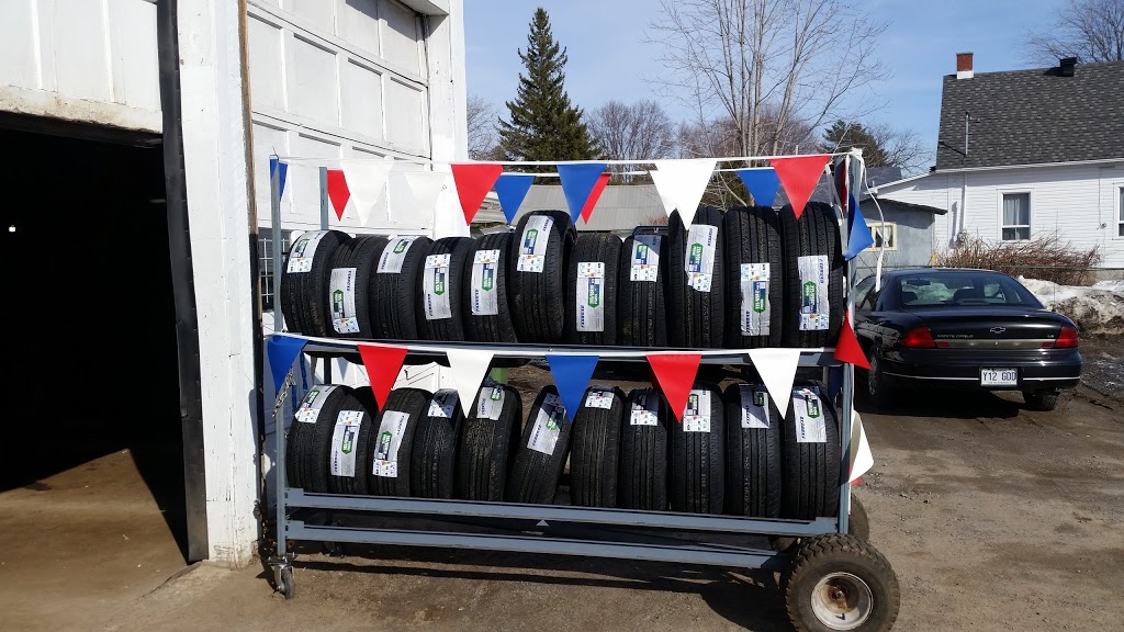 Garage Alain & Steve Gagnon | 259 Rue Saint Michel, Oka, QC J0N 1E0, Canada | Phone: (450) 479-8220