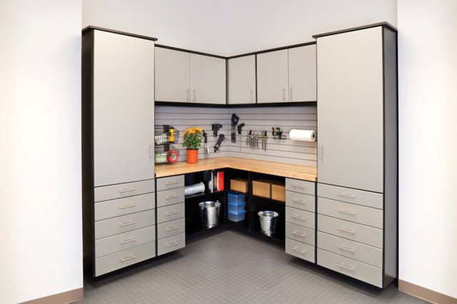 Closets by Design Toronto Custom Closets Showroom | 667 Mt Pleasant Rd, Toronto, ON M4S 2N2, Canada | Phone: (647) 930-9948