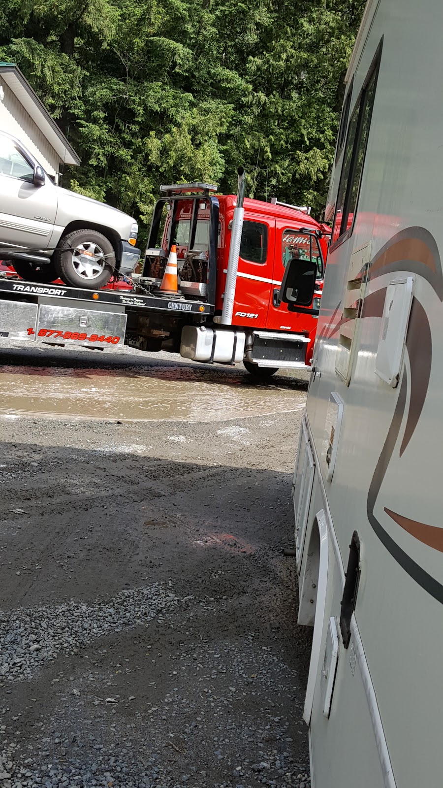 AA Coastline Towing | 63030 Flood Hope Rd, Hope, BC V0X 1L2, Canada | Phone: (604) 869-0001