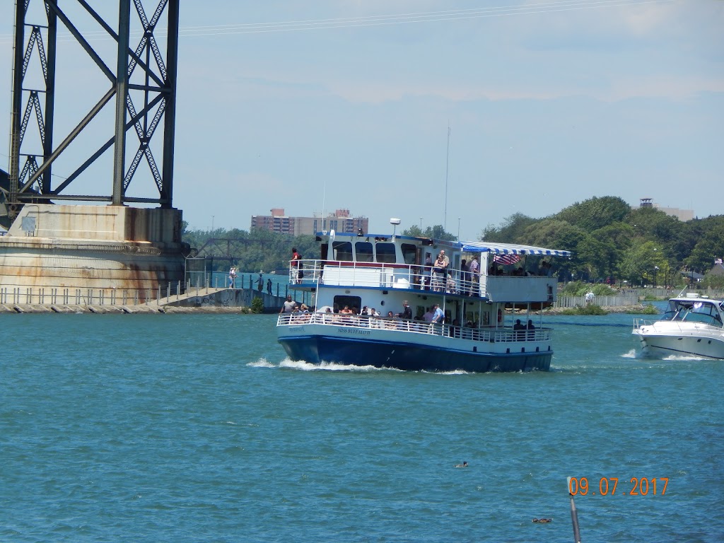 Frank Lloyd Wrights Rowing Boathouse | 1 Rotary Row, Buffalo, NY 14201, USA | Phone: (716) 362-3140