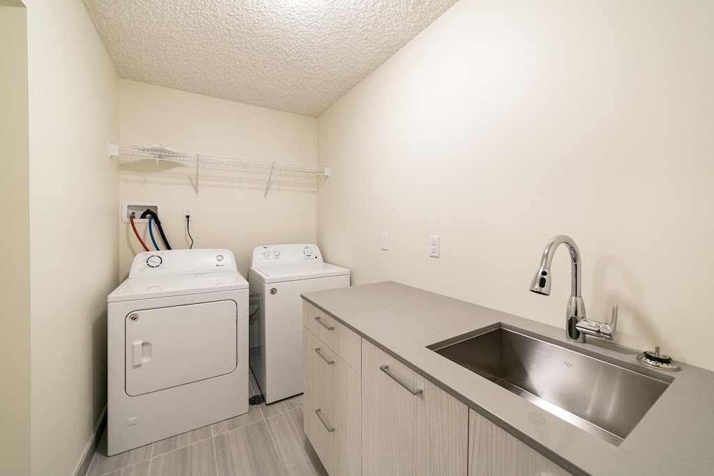 Southgate Tower | 11020 53 Ave NW, Edmonton, AB T6H 0S4, Canada | Phone: (780) 413-1936