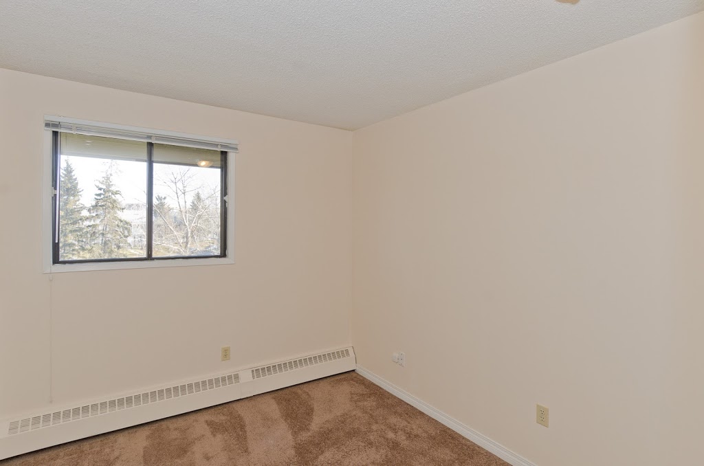 McKinnon Court Apartments | 1175 McKinnon Dr NE, Calgary, AB T2E 7V4, Canada | Phone: (403) 508-0516