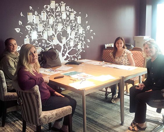 Home Instead Senior Care: West Vancouver, North Van & Downtown. | 2232 Marine Dr Suite 301, West Vancouver, BC V7V 1K4, Canada | Phone: (778) 734-0125