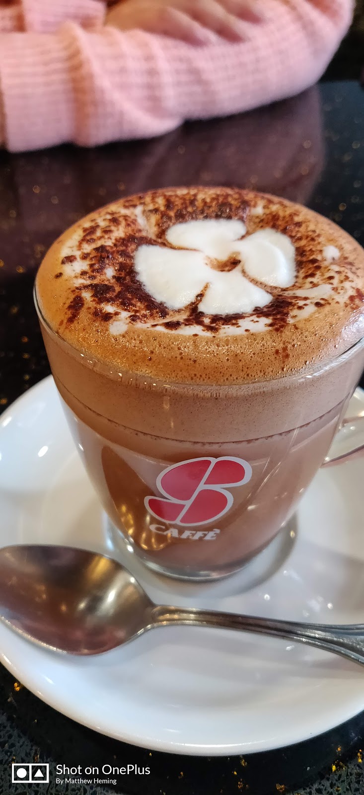 Vogue Café | 2721 Yonge St, Toronto, ON M4N 2H8, Canada | Phone: (416) 482-1707